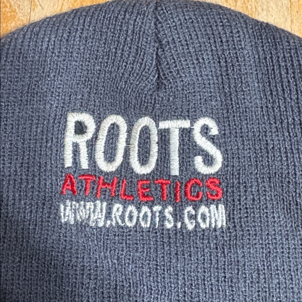 Molson Canadian Roots beanie - Picture 3 of 7